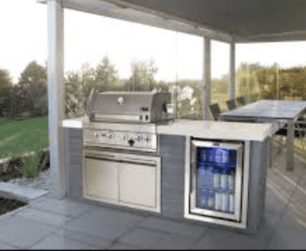 BBQ Island with Fridge