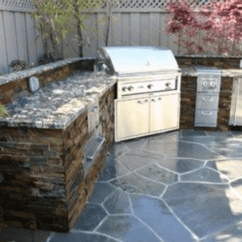 Corner BBQ Island
