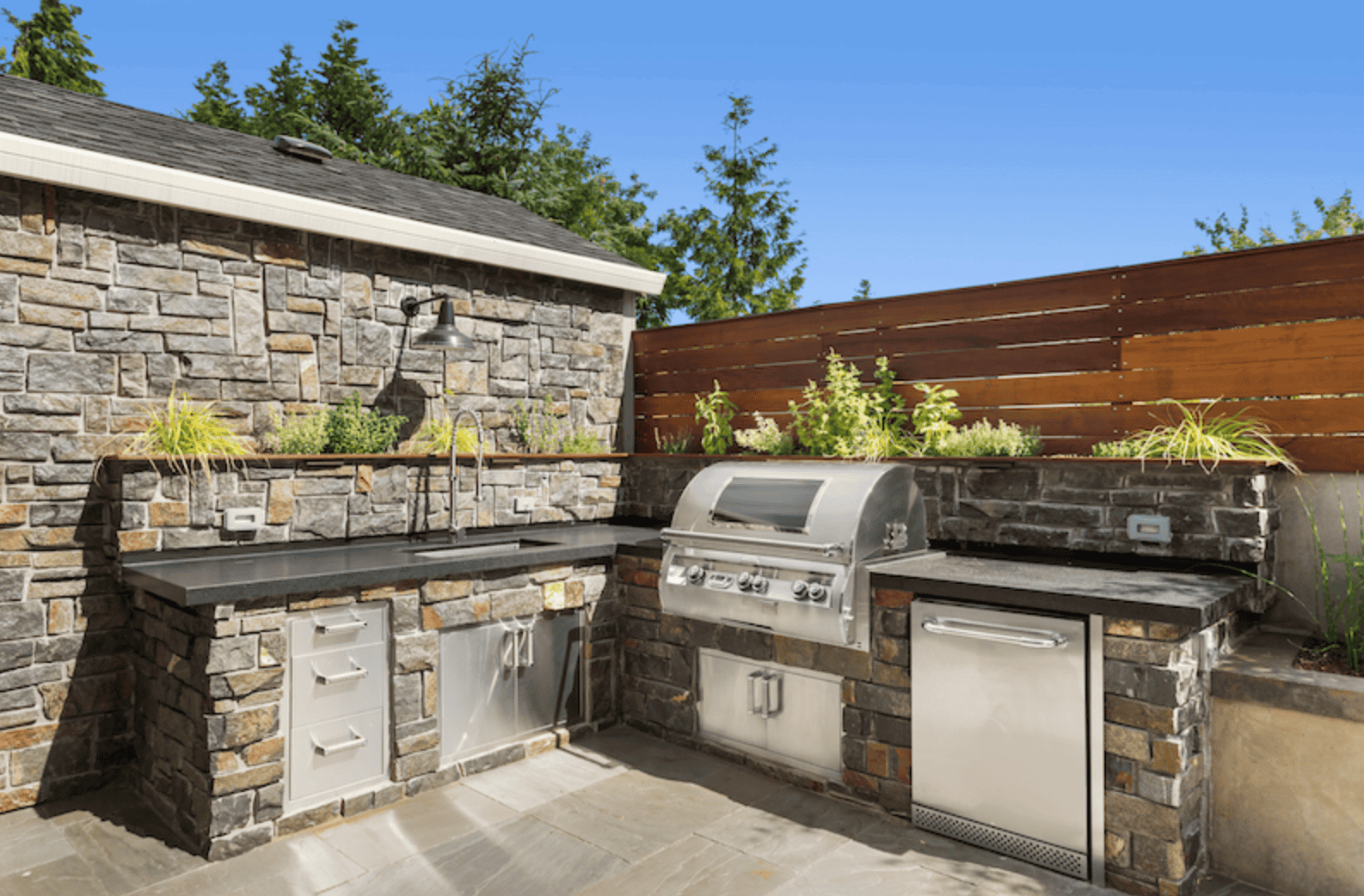 Outdoor Kitchen Island