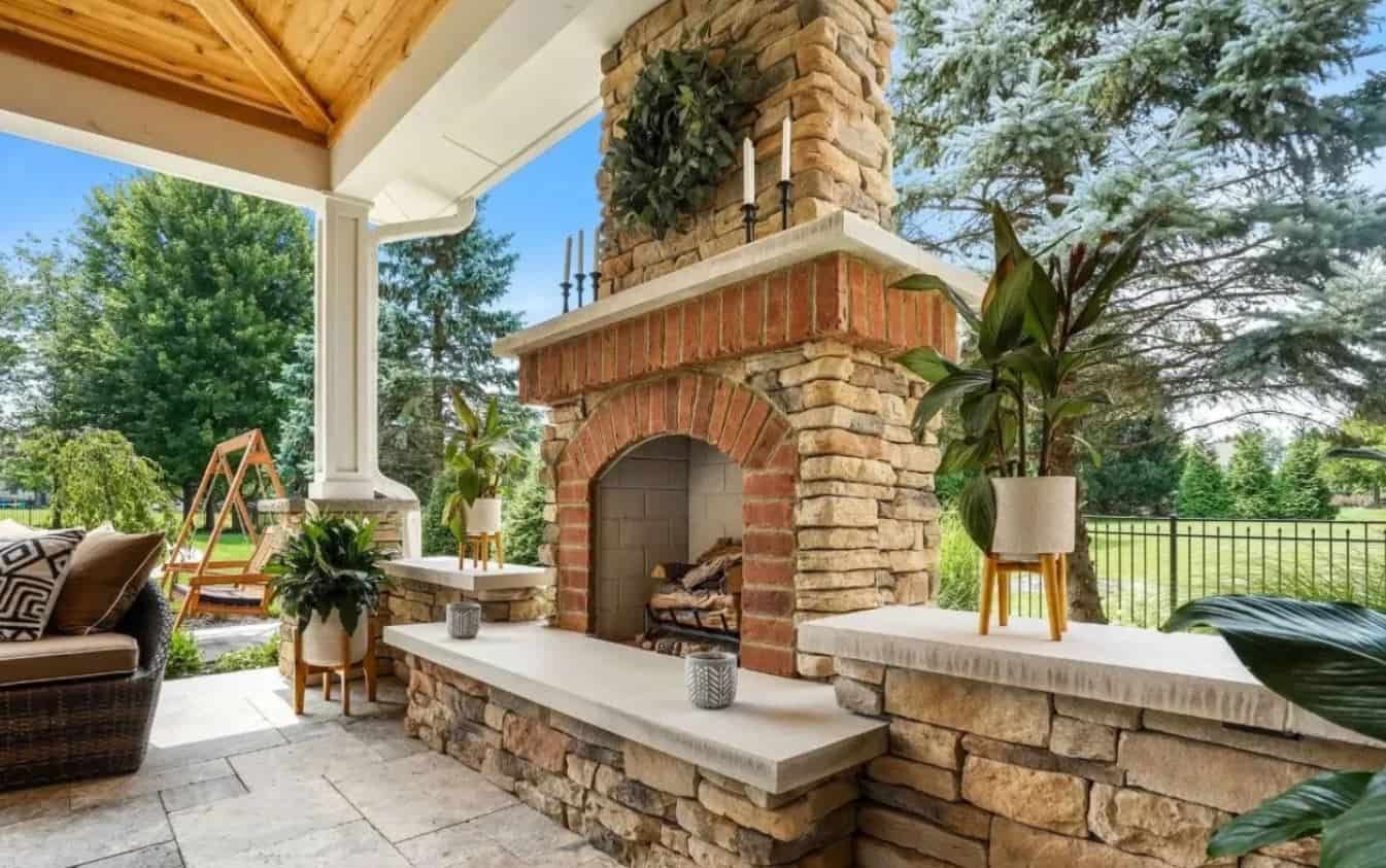 Outdoor Fireplace