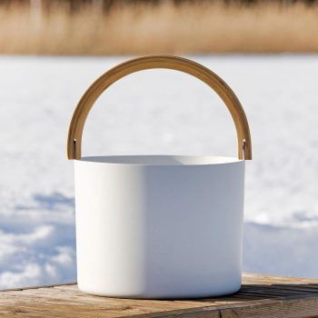 White KOLO Sauna Bucket #2 with curved Handle, Bamboo/Aluminum, 1Gal