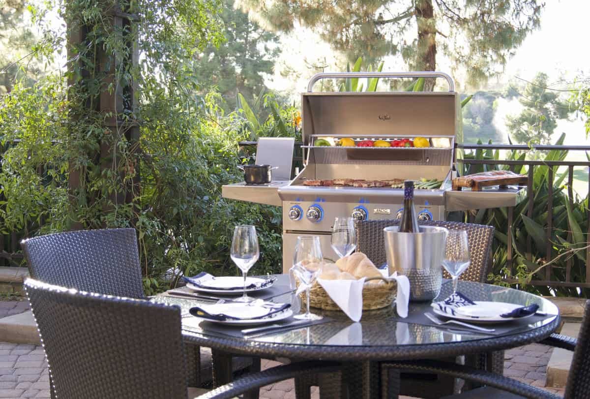 American Outdoor Grill Background photo