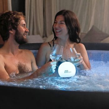 MSPA URBAN Aurora Hot Tub light blue lights close up