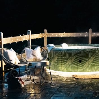 MSPA COMFORT METEOR Hot Tub Round Bubble Spa (6 Bathers) light up in the night