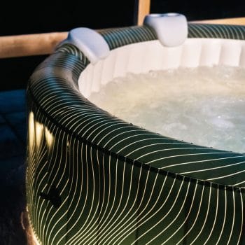 MSPA COMFORT METEOR Hot Tub Round Bubble Spa (6 Bathers) close up lifestyle photo