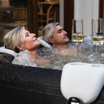 MSPA PREMIUM Portland Hot Tub Bubble Spa (6 Bathers) lifestyle