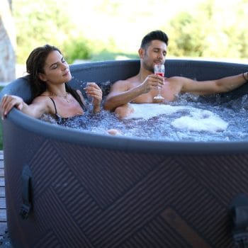 MSPA FRAME Mono Hot Tub Round Bubble Spa Lifestyle photo