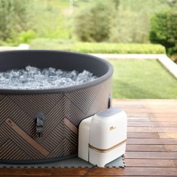 MSPA FRAME Mono Hot Tub Round Bubble Spa Lifestyle photo with chiller close up