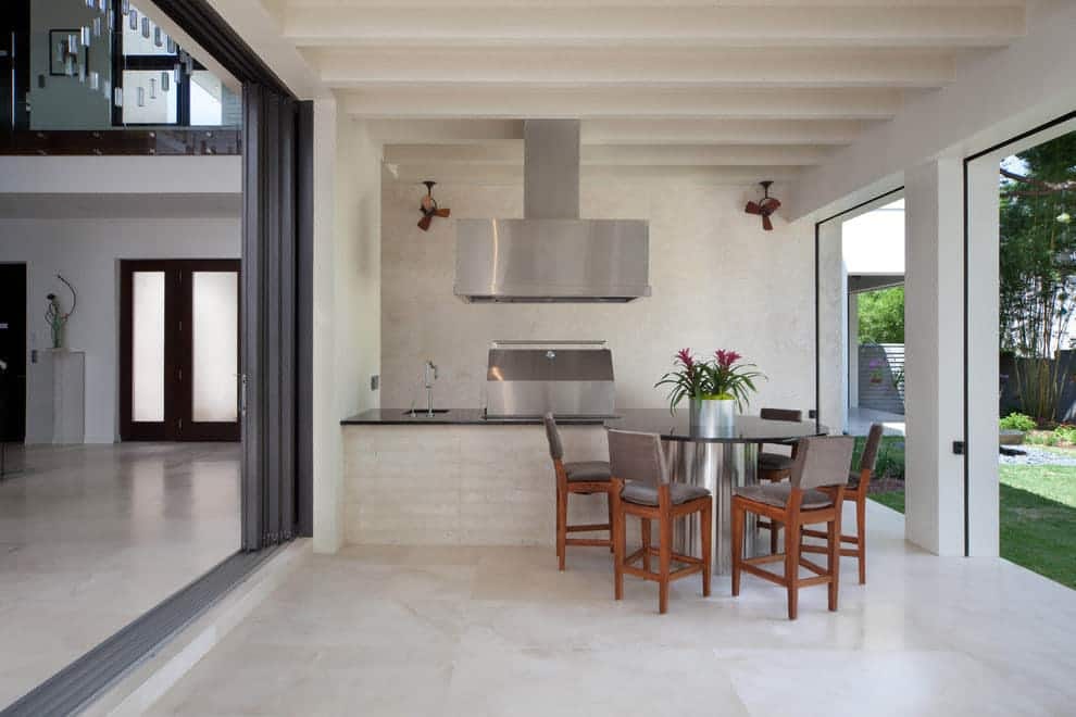 Summerset Grills Ventilation